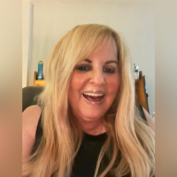 Meet your Posher, Susan - Picture 9 of 9